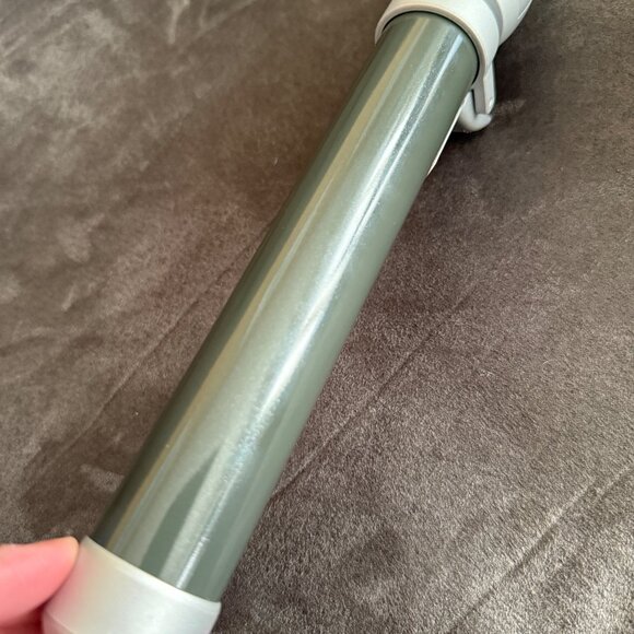 Beachwaver Pro 1.25" Rotating Curling Iron With Digital Display - Picture 5 of 8